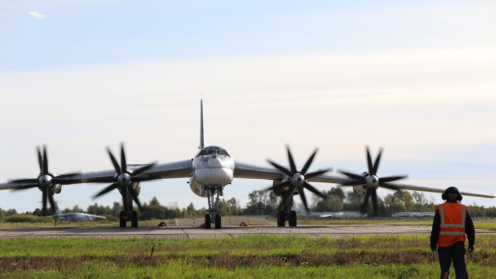 Preview Раскрыты технические детали организации атаки на военные аэродромы России