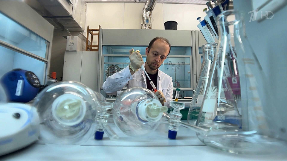 Preview Прорыв в биологии: Путин оценил открытие Максима Никитина