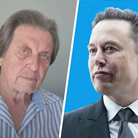 Отец Илона Маска восхитился военной техникой СССР в Москве