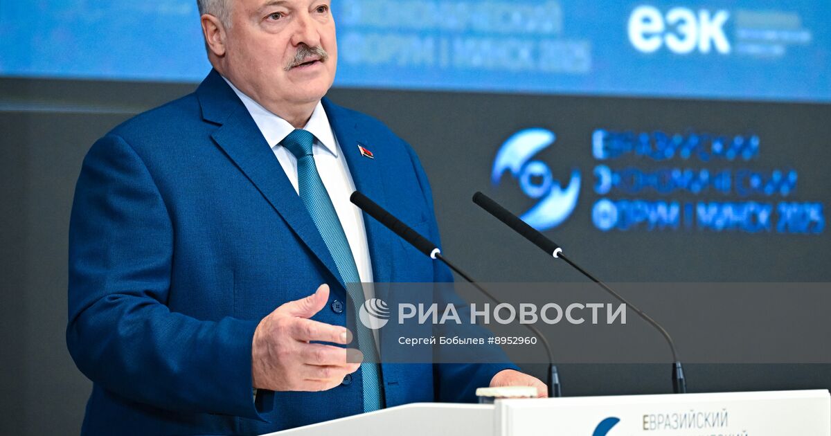 Preview Белорусский вокал. Как Александр Лукашенко провел Евразийский форум
