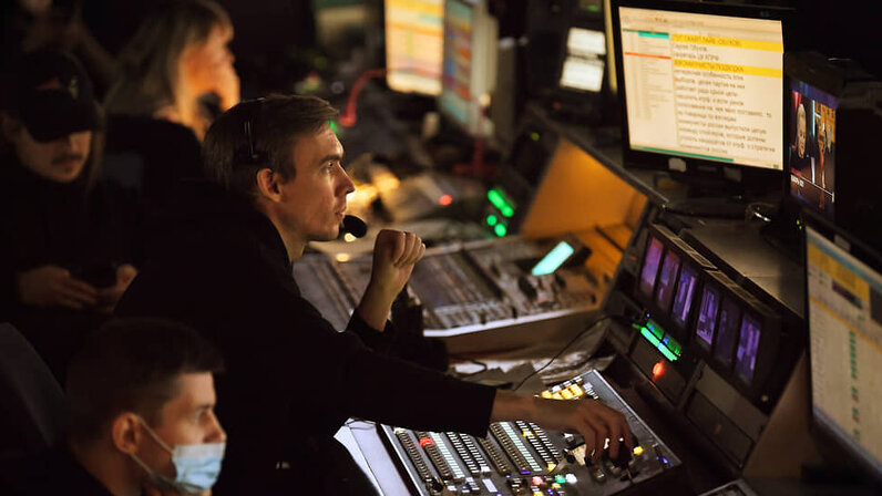 Preview Средний заработок режиссеров и артистов в России значительно возрос