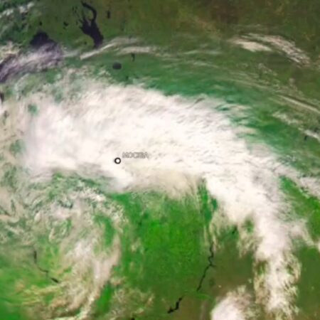 «Роскосмос» показал из космоса циклон, накрывший Москву рекордным дождем