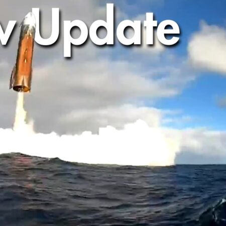 Ракета Starship успешно завершила десятый испытательный полет