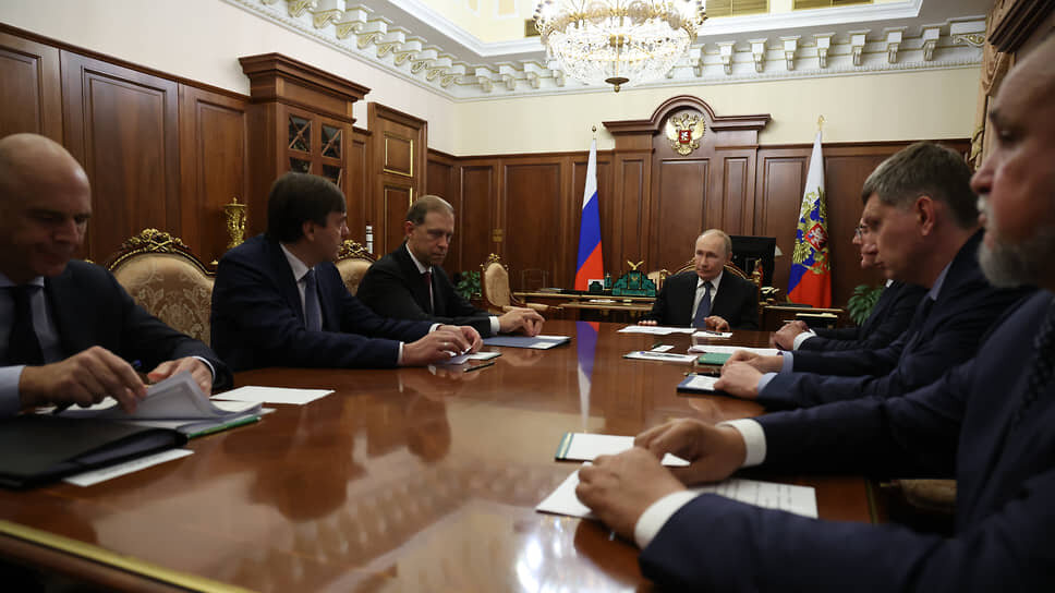 Preview Путин и правительство: обсуждение ключевой ставки и экономики