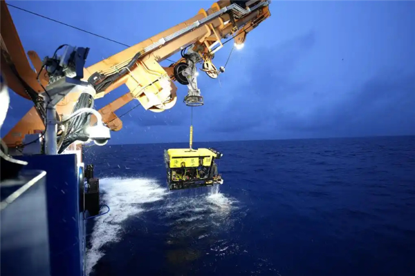 Preview Китай испытал передовой глубоководный аппарат «Хайцинь» в Южно-Китайском море