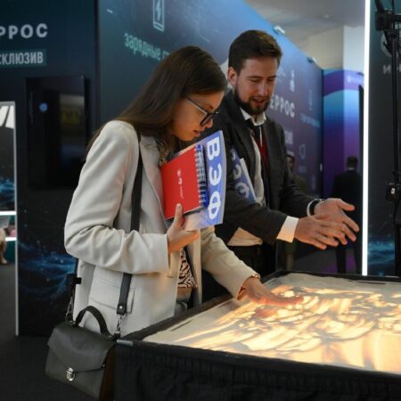 Роснедра представили редкие и редкоземельные металлы на ВЭФ