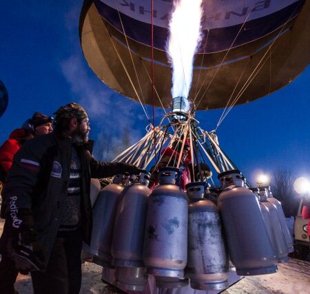 Российские пилоты установили новый рекорд высоты на тепловом аэростате