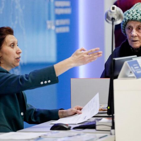 ФНС напомнила об уплате налога на вклады за 2024 год