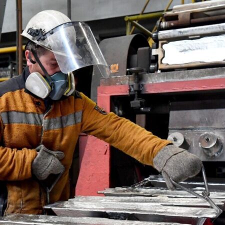 Сибирские ученые представляют прорыв в производстве алюминия