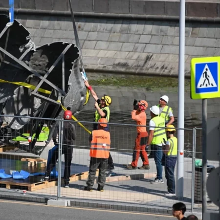 Россия уменьшает квоту на разрешения для временного проживания иностранцев