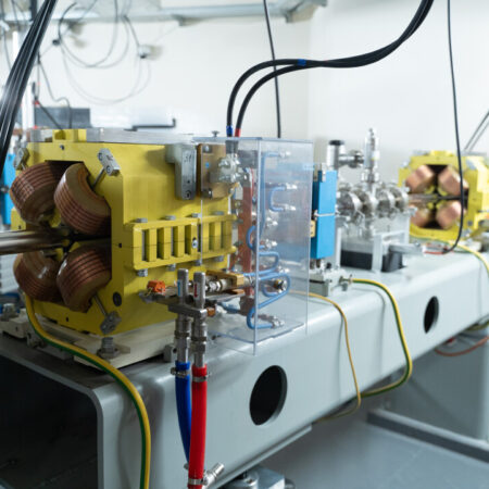 Накопительное кольцо ЦКП СКИФ в Новосибирске получило первый пучок электронов проектной энергии