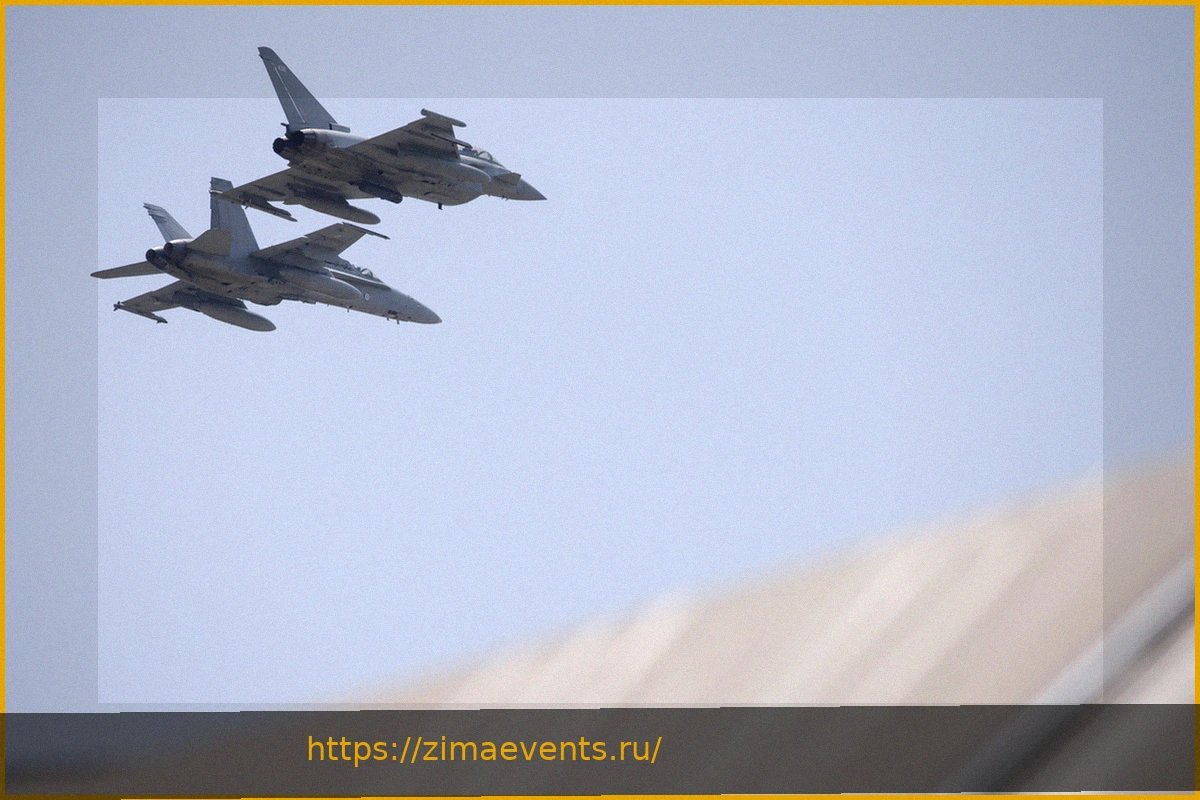 Preview Лётчиков наказали за полёты в форме пениса